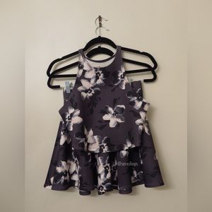 Two piece floral Hollister set, never worn!